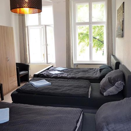 Apartment Fuer Familien, Freunde Oder Groessere Gruppen Bis Zu 8 Personen In Der Naehe Des Berliner Hauptbahnhofs Eksteriør bilde
